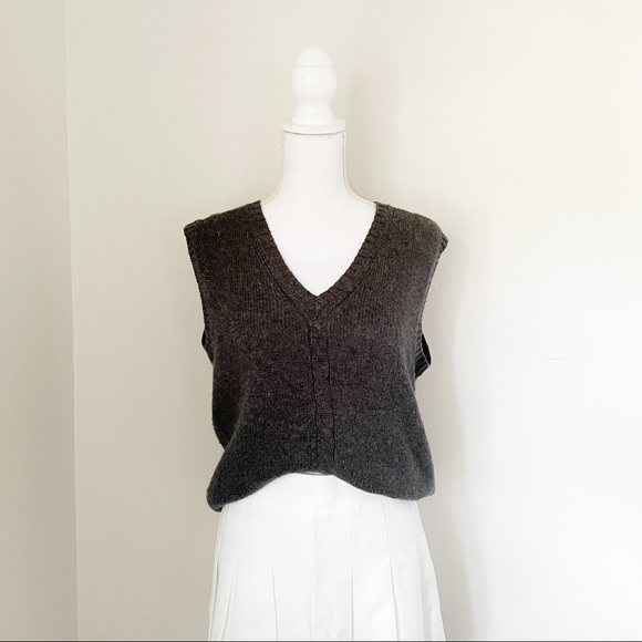 Vintage Gray Wool Sweater Vest M - Picture 2 of 5